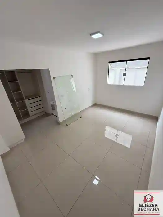 Casa com 3 quartos à venda, 245m² — foto 24 de 28