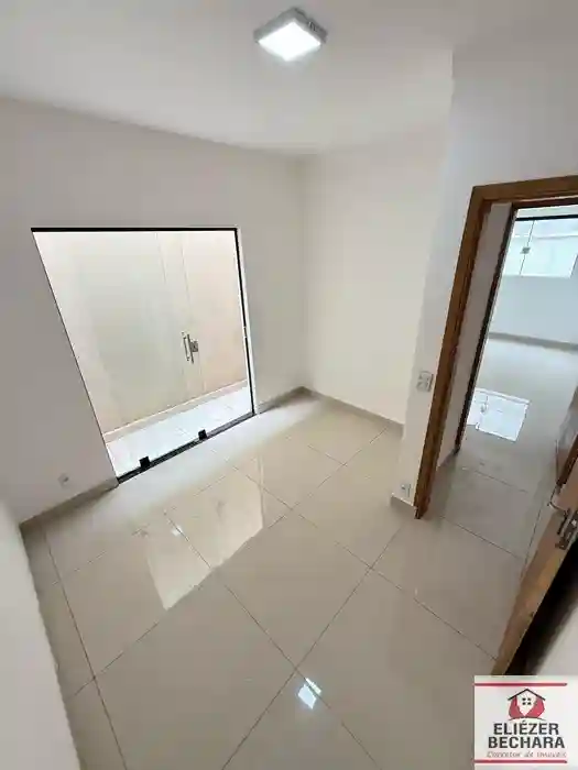 Casa com 3 quartos à venda, 245m² — foto 10 de 28