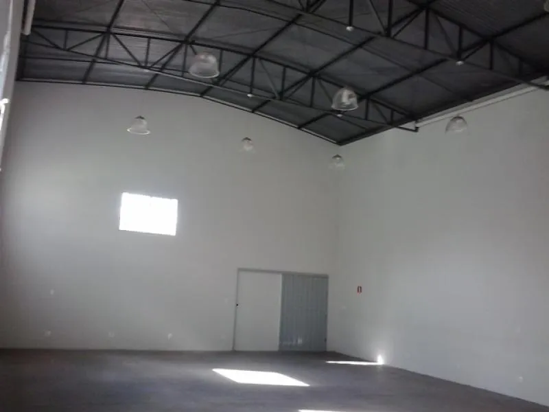 Loja / Salão / Ponto Comercial à venda — foto 3 de 6