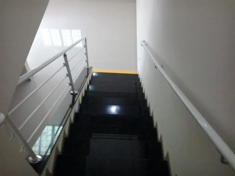 Loja / Salão / Ponto Comercial à venda — foto 6 de 6