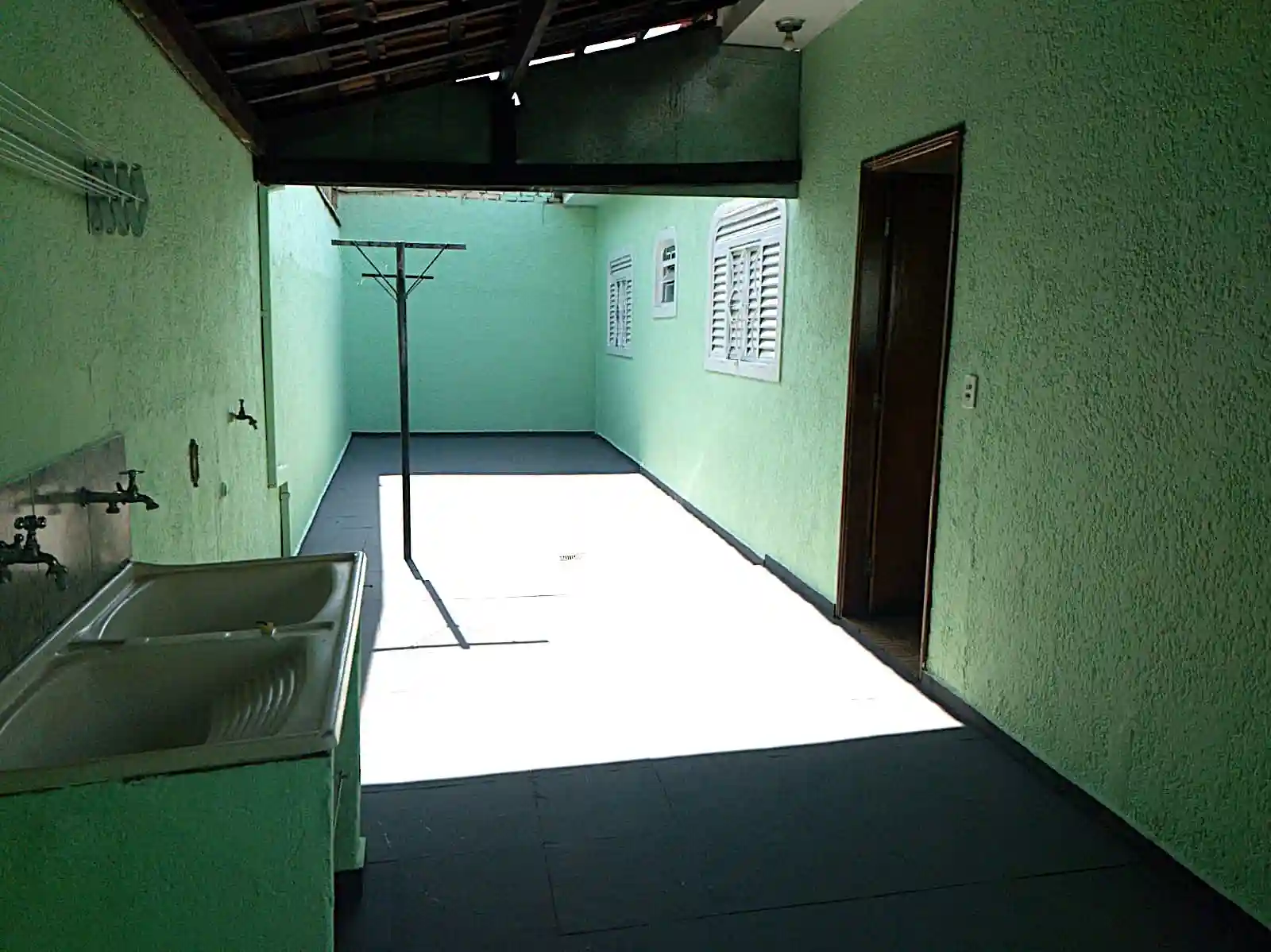 Casa com 3 quartos à venda, 117m² — foto 16 de 18