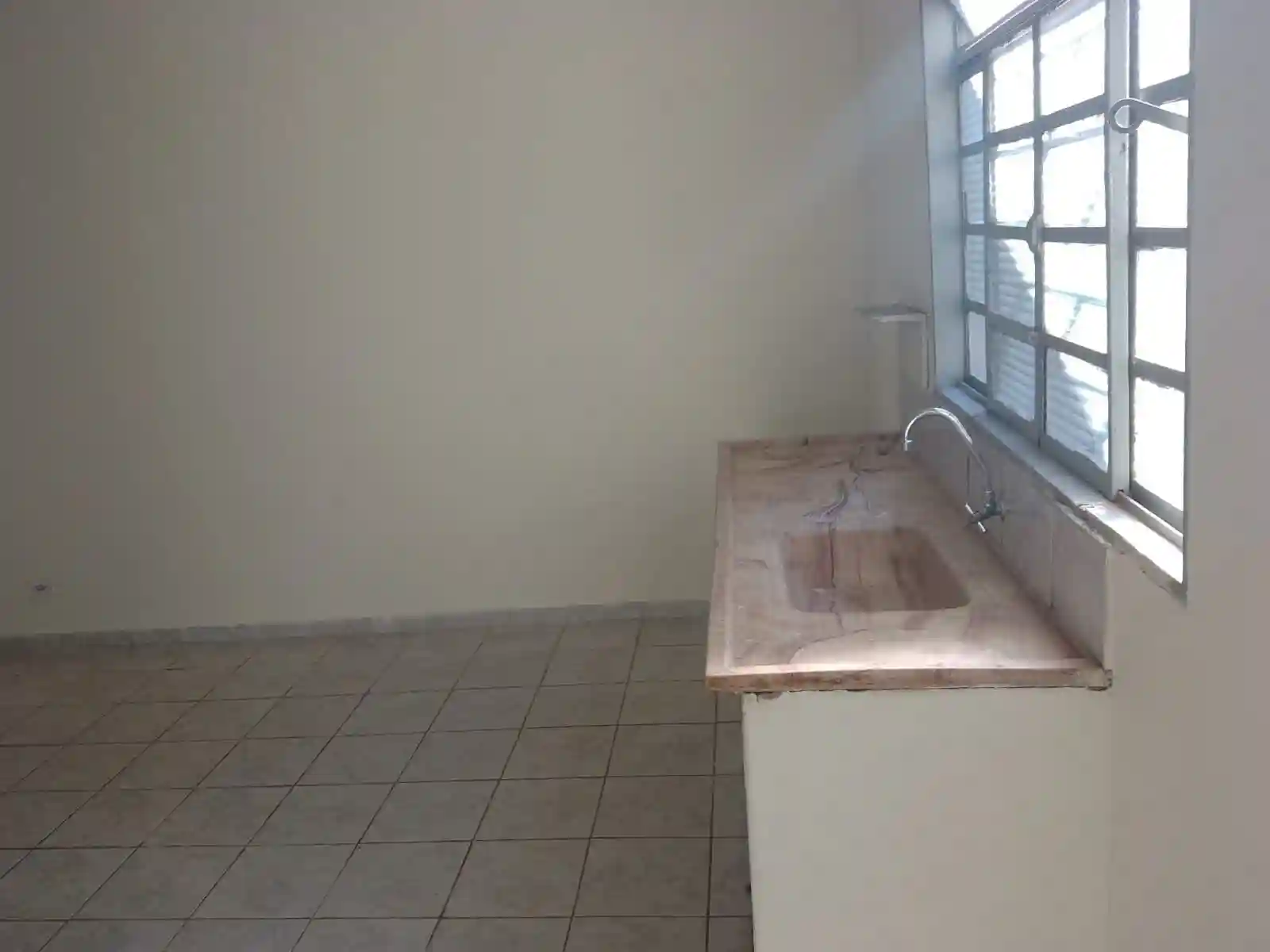 Casa com 1 quarto para aluguel, 30m² — foto 4 de 7