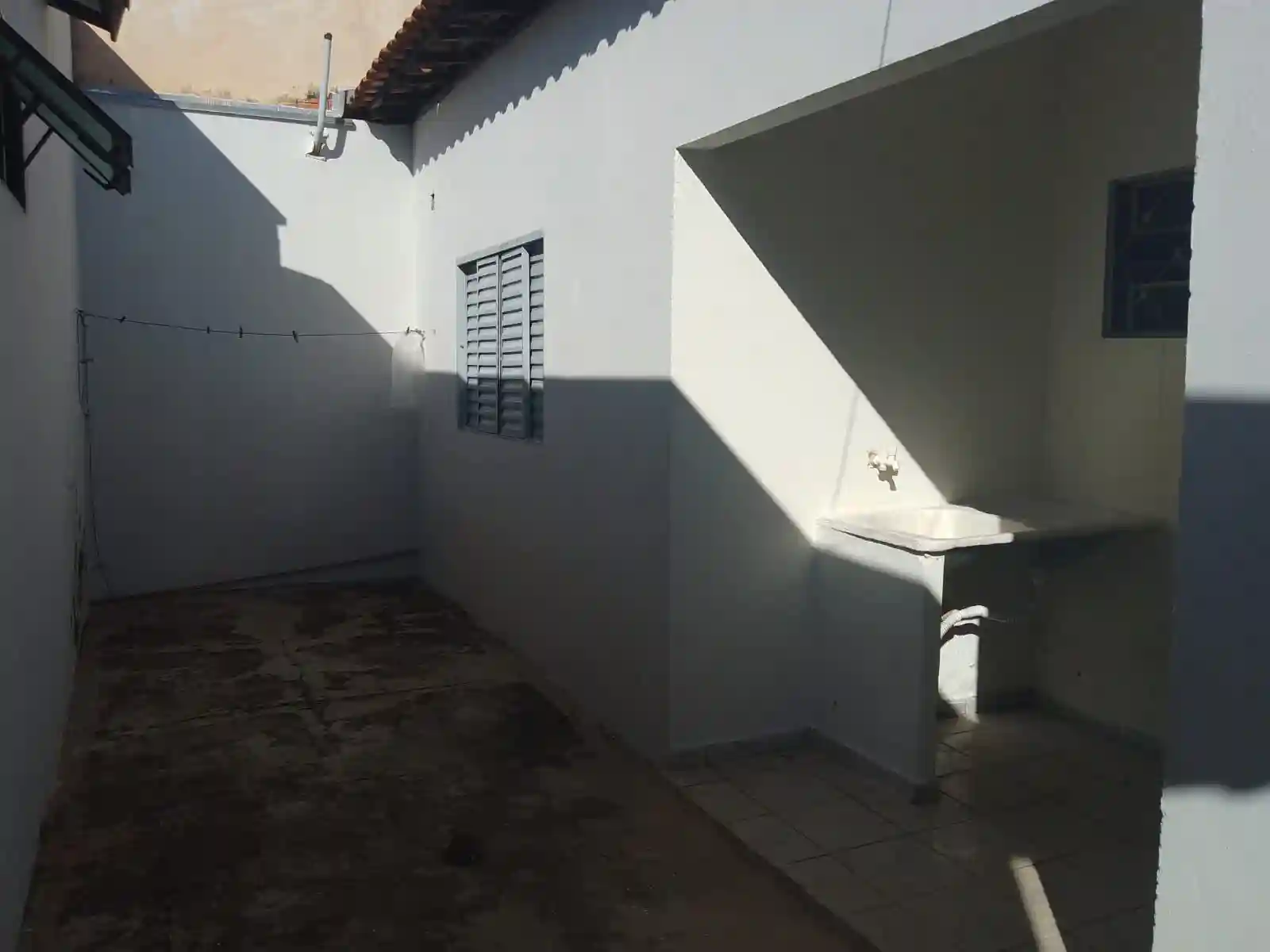 Casa com 1 quarto para aluguel, 30m² — foto 3 de 7