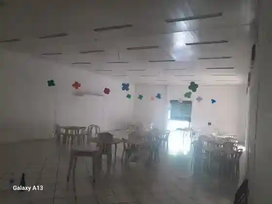Loja / Salão / Ponto Comercial  à venda, 300m² — foto 2 de 4
