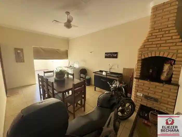 Casa com 3 quartos à venda, 140m² — foto 16 de 16