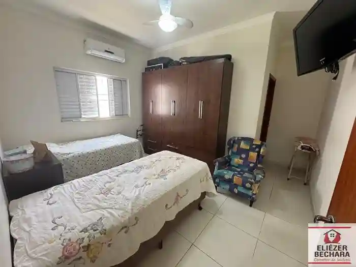 Casa com 3 quartos à venda, 140m² — foto 15 de 16