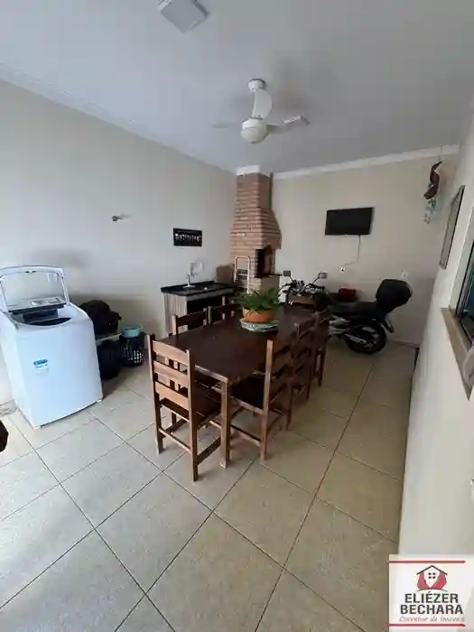 Casa com 3 quartos à venda, 140m² — foto 10 de 16