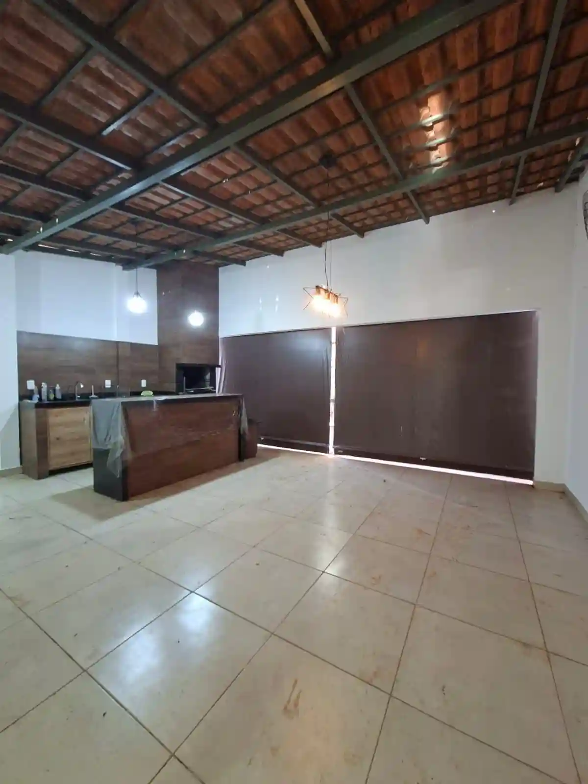 Casa de Condomínio com 3 quartos à venda, 10m² — foto 1 de 13