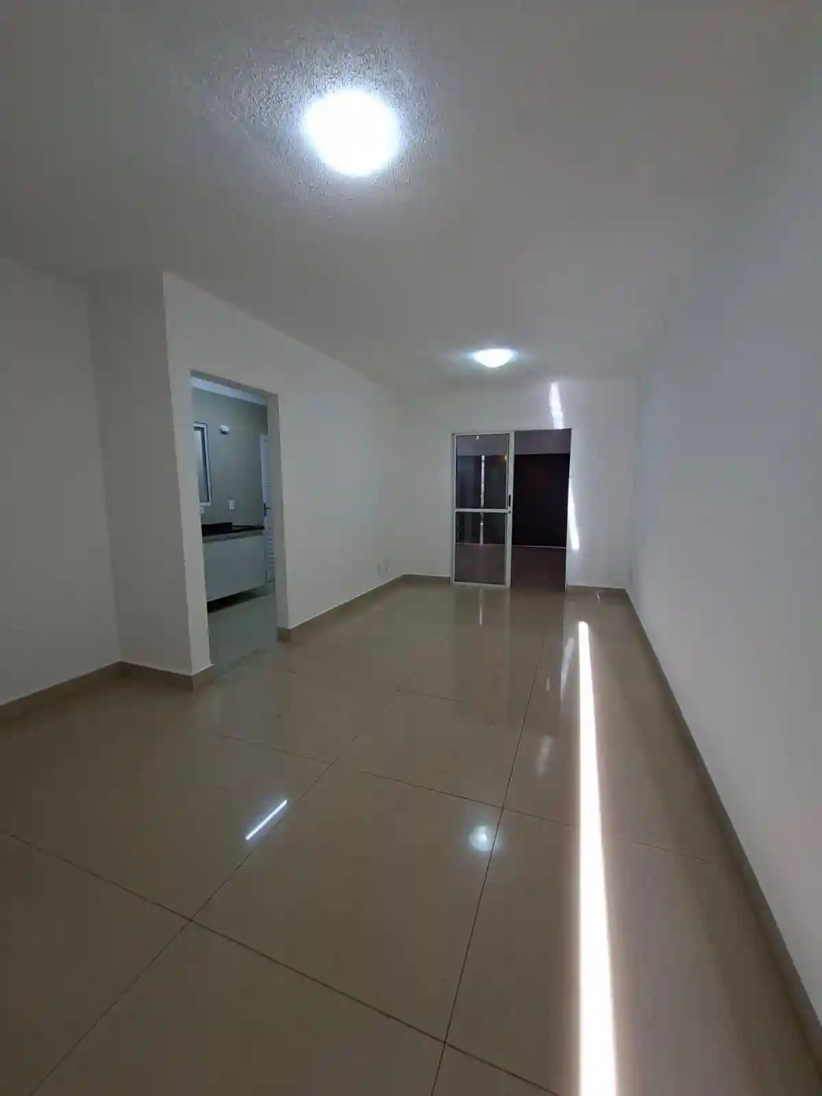 Casa de Condomínio com 3 quartos à venda, 10m² — foto 11 de 13