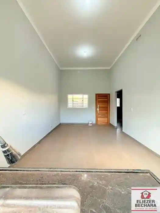 Casa com 3 quartos à venda, 90m² — foto 1 de 16