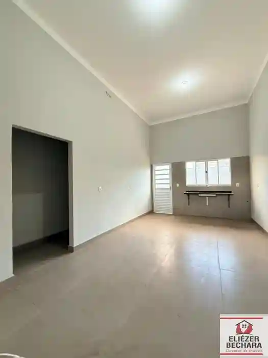 Casa com 3 quartos à venda, 90m² — foto 3 de 16