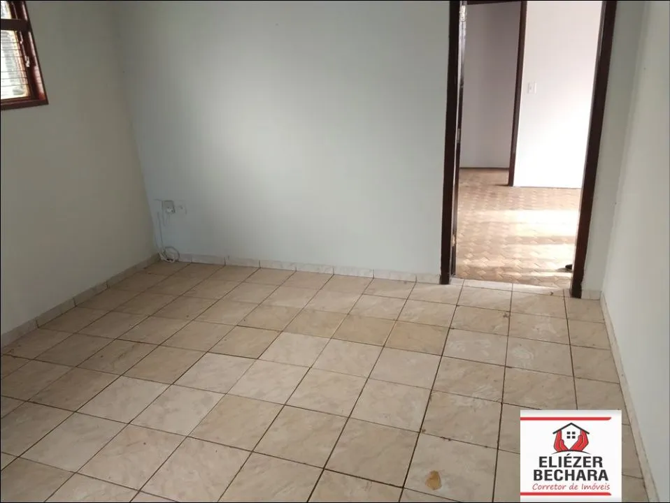 Casa à venda — foto 3 de 15