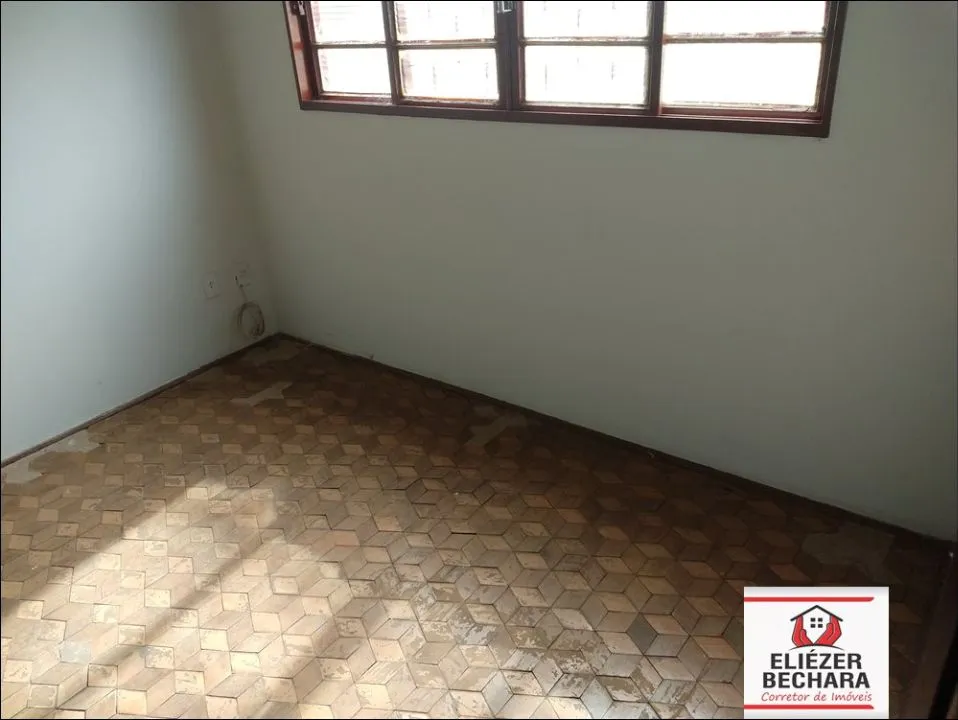 Casa à venda — foto 7 de 15