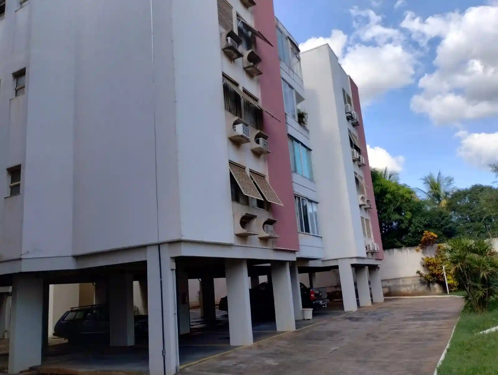 Apartamento com 3 quartos à venda, 109m² — foto 3 de 17