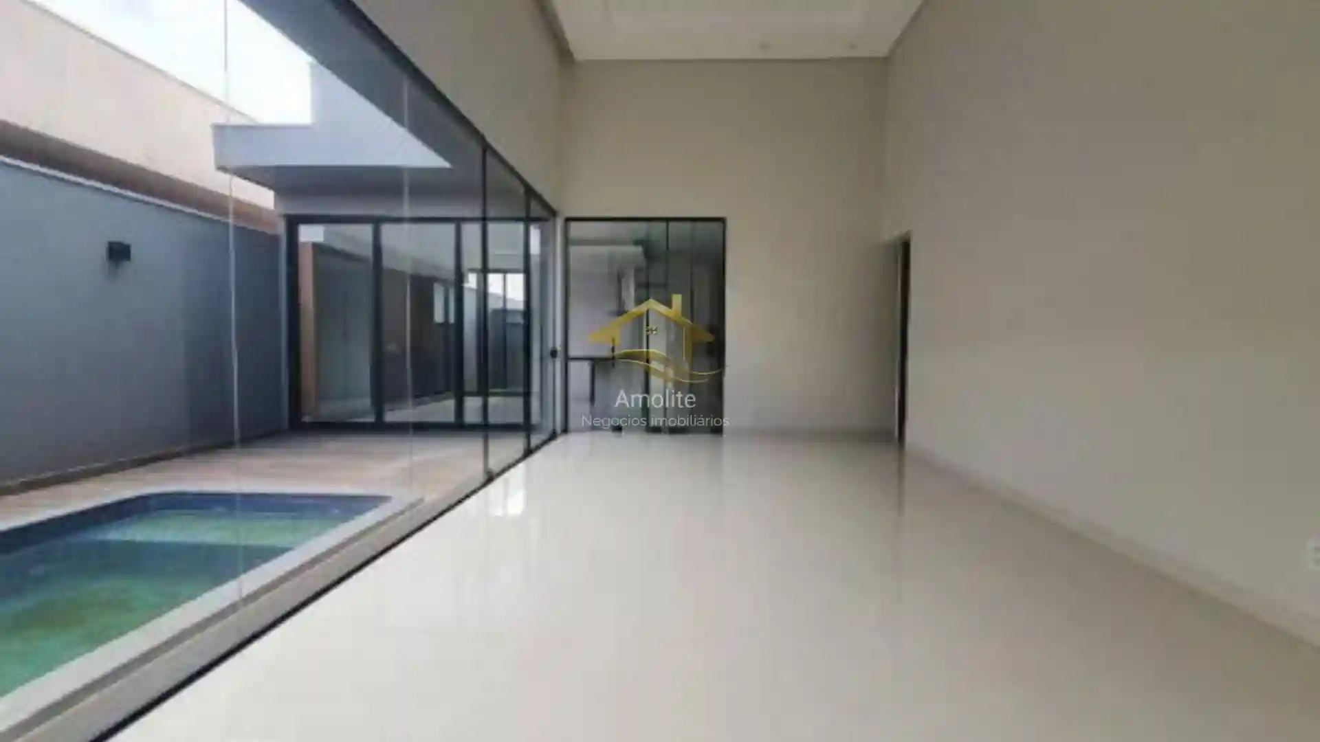 Casa de Condomínio com 3 quartos à venda, 207m² — foto 12 de 25