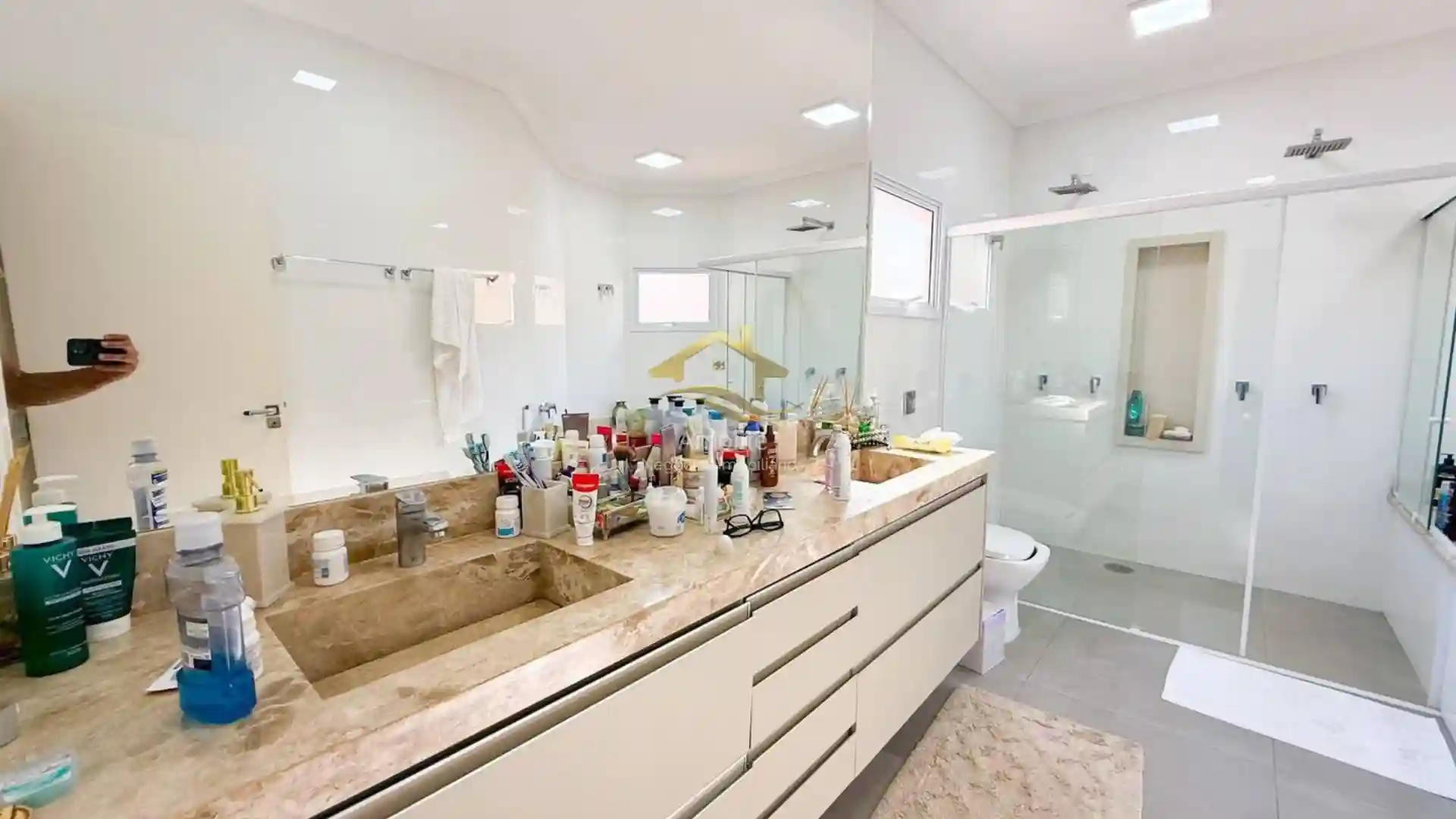 Casa de Condomínio com 3 quartos à venda, 300m² — foto 14 de 28