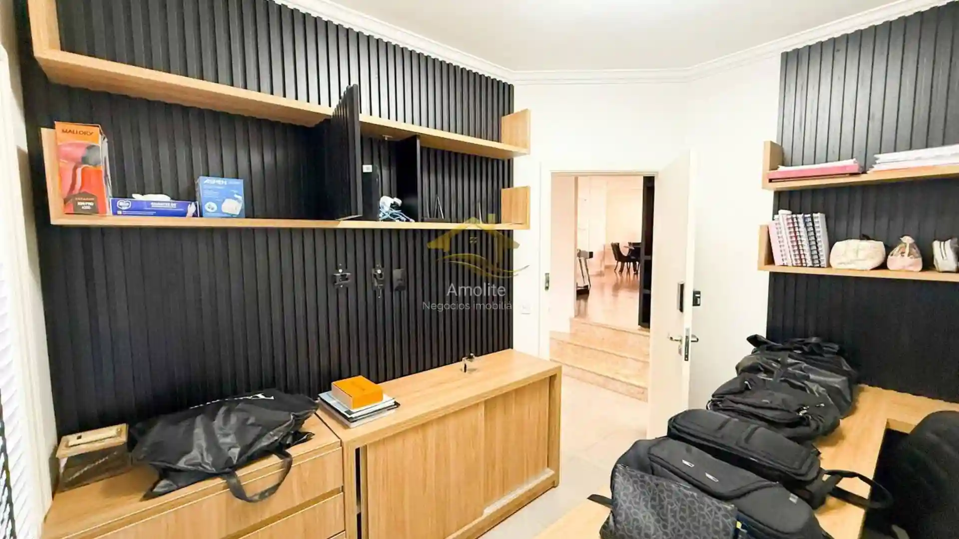 Casa de Condomínio com 3 quartos à venda, 300m² — foto 27 de 28