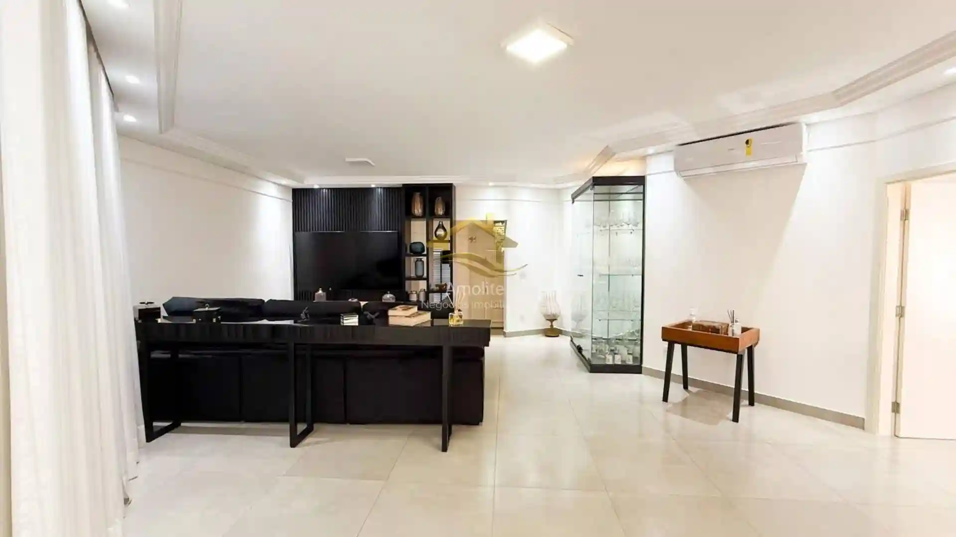 Casa de Condomínio com 3 quartos à venda, 300m² — foto 26 de 28