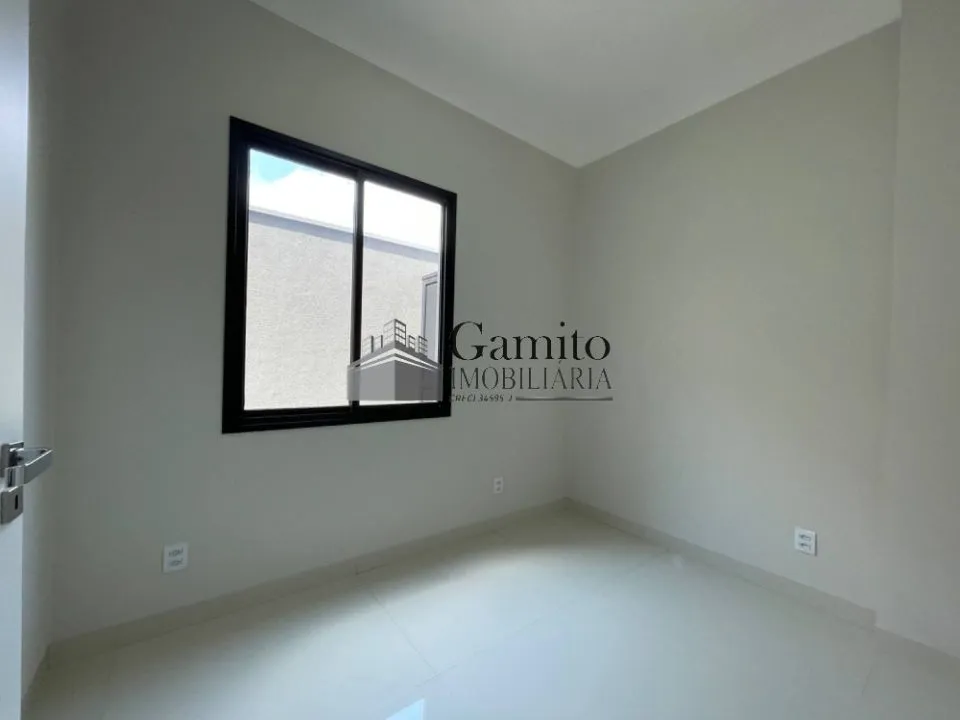 Casa de Condomínio à venda — foto 7 de 10