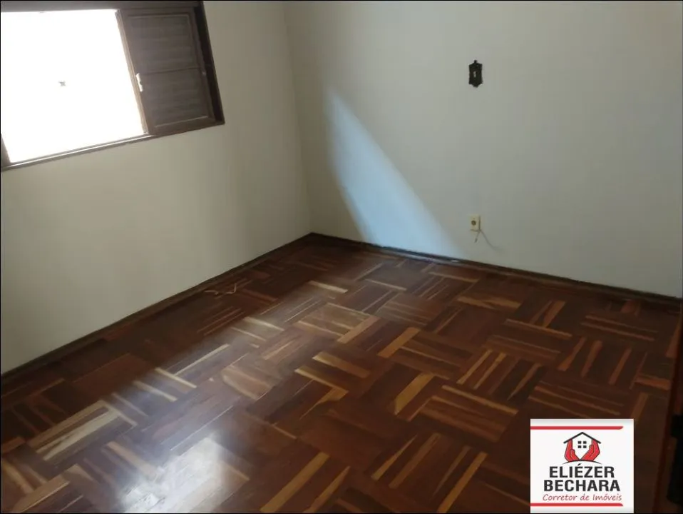 Casa à venda — foto 5 de 12