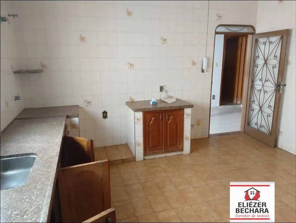 Casa à venda — foto 8 de 12