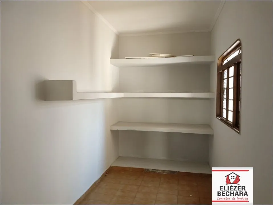 Casa à venda — foto 11 de 12