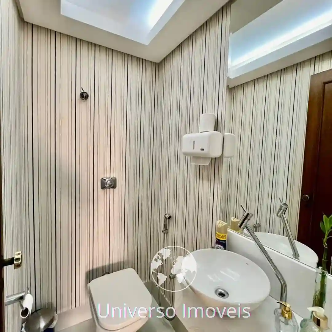 Prédio comercial com 5 quartos à venda, 100m² — foto 13 de 14