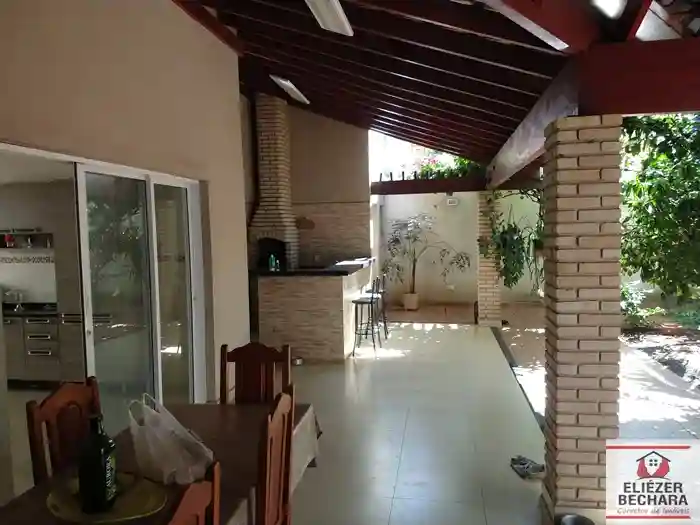 Casa à venda — foto 6 de 47
