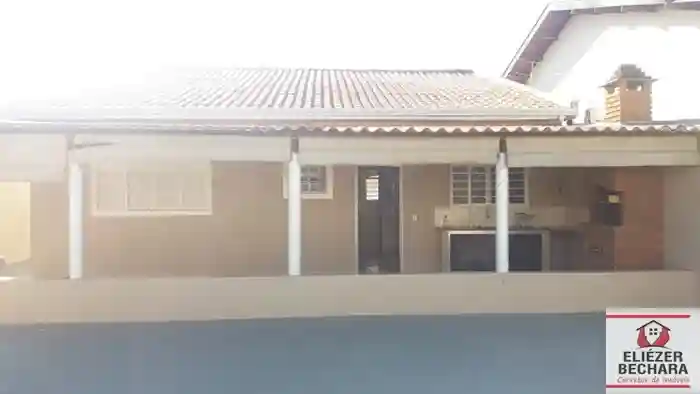 Casa à venda — foto 4 de 18