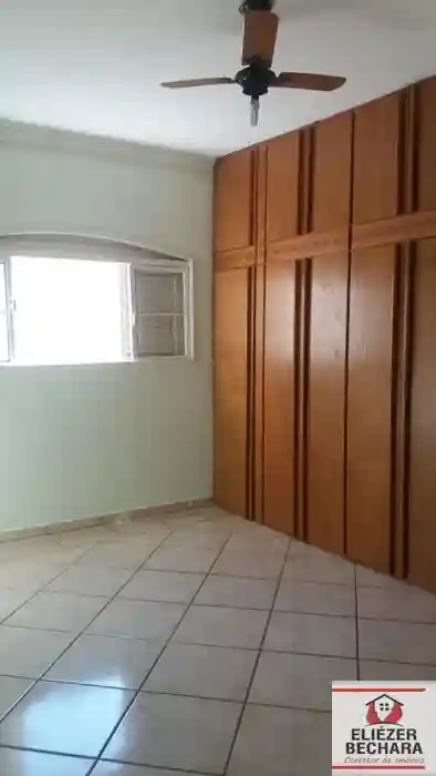 Casa à venda — foto 16 de 18
