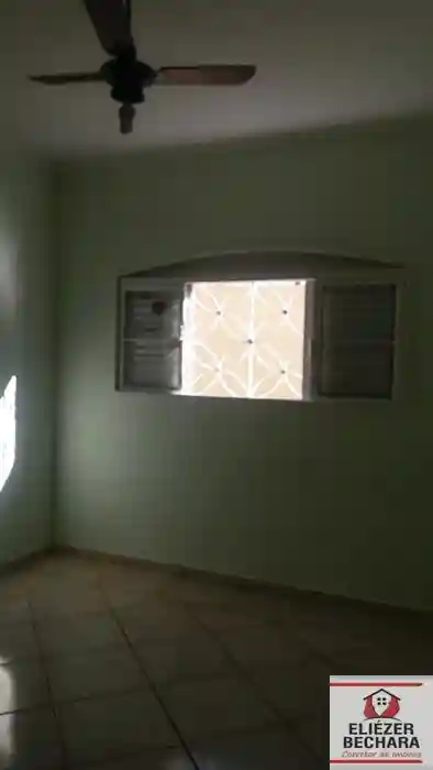 Casa à venda — foto 15 de 18