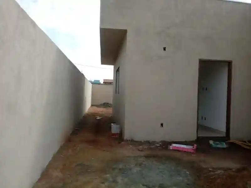 Casa à venda — foto 4 de 4