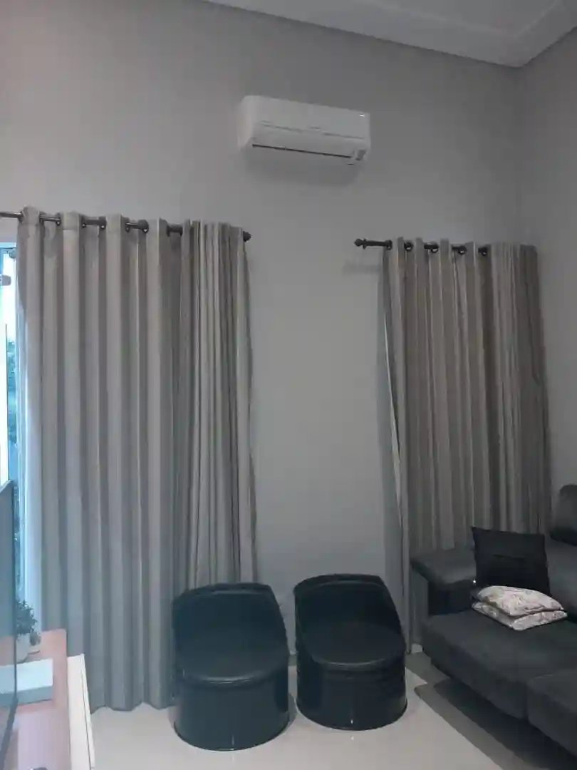 Casa de Condomínio com 4 quartos à venda, 450m² — foto 3 de 18