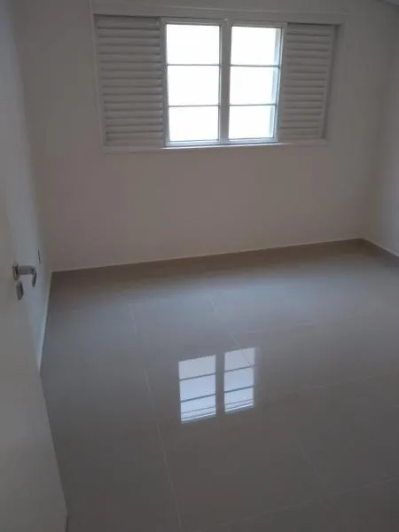 Casa à venda — foto 5 de 5