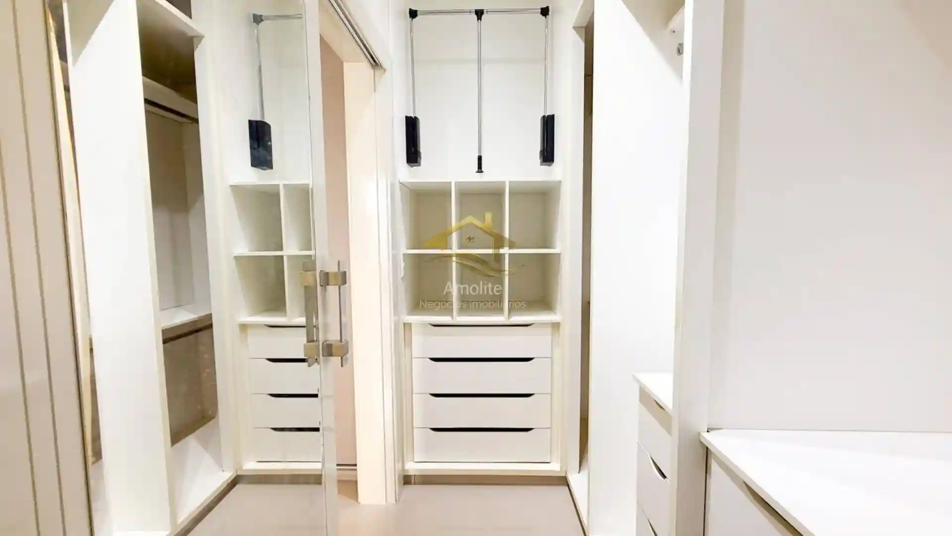 Casa de Condomínio com 3 quartos à venda, 270m² — foto 32 de 38