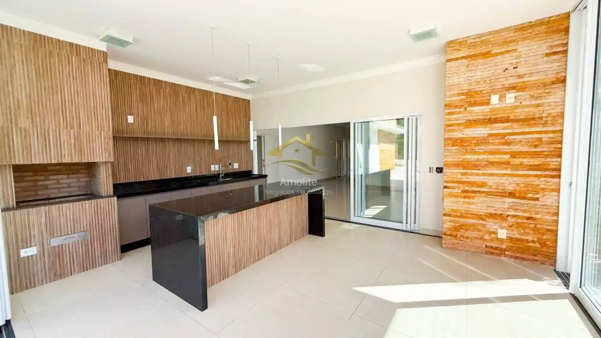 Casa de Condomínio com 3 quartos à venda, 270m² — foto 13 de 38