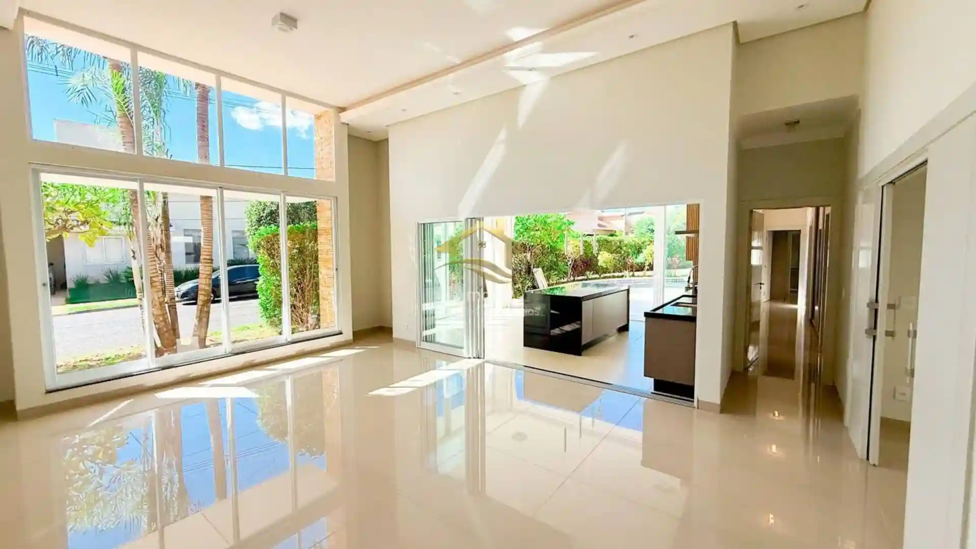 Casa de Condomínio com 3 quartos à venda, 270m² — foto 17 de 38