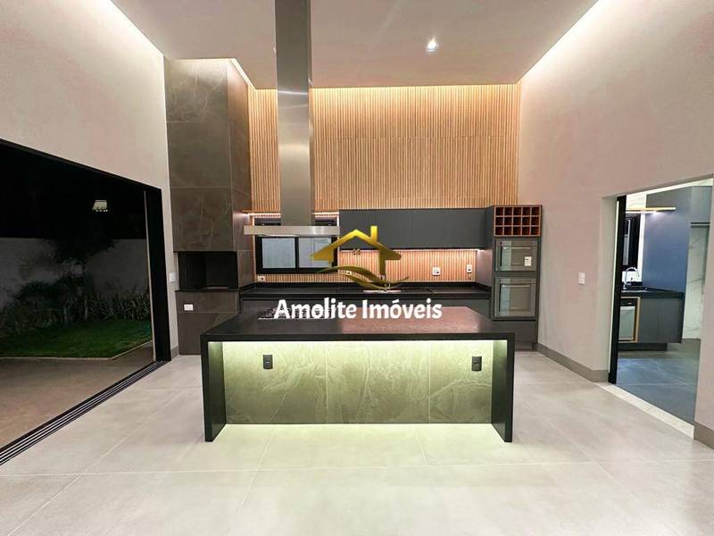 Casa de Condomínio com 3 quartos à venda, 256m² — foto 22 de 28