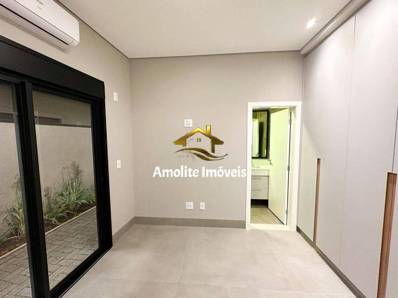 Casa de Condomínio com 3 quartos à venda, 256m² — foto 8 de 28