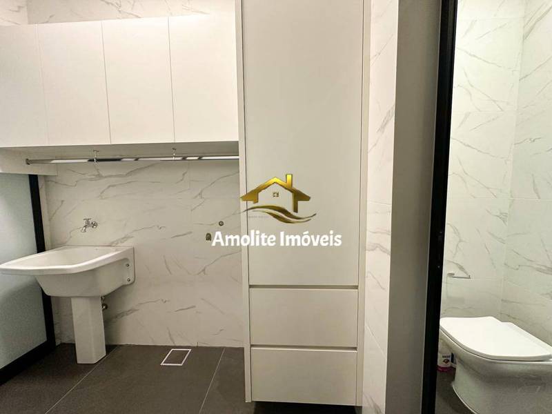 Casa de Condomínio com 3 quartos à venda, 256m² — foto 11 de 28