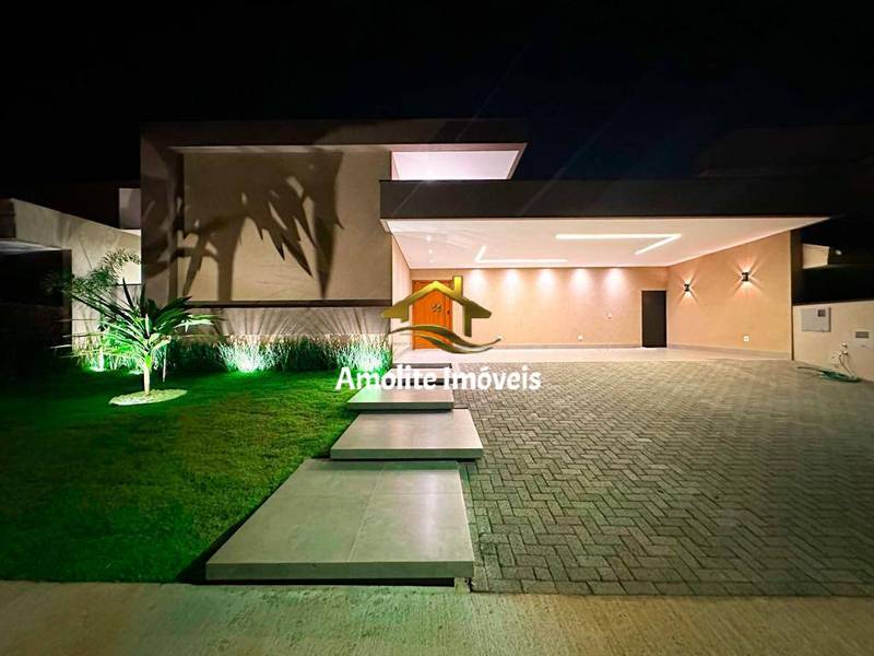 Casa de Condomínio com 3 quartos à venda, 256m² — foto 1 de 28