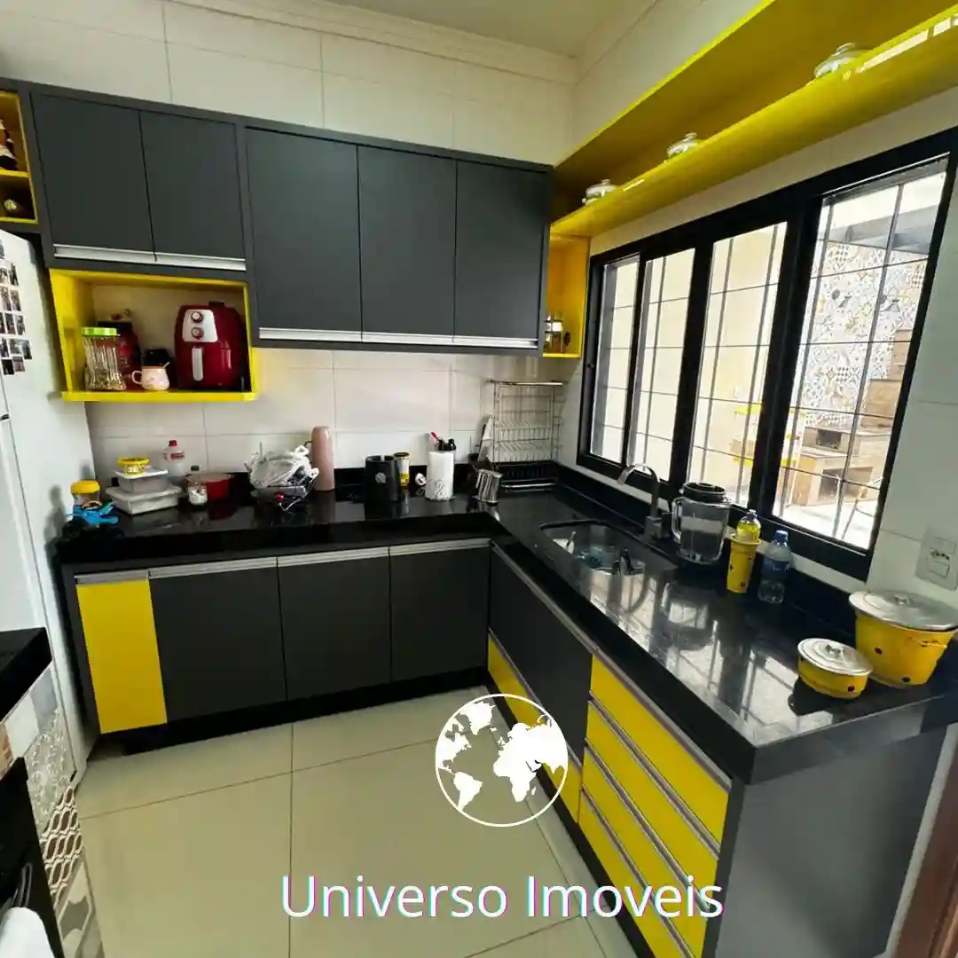 Casa com 2 quartos à venda, 160m² — foto 1 de 19