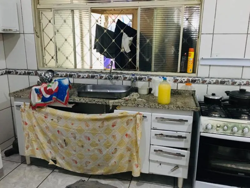 Casa à venda — foto 4 de 4