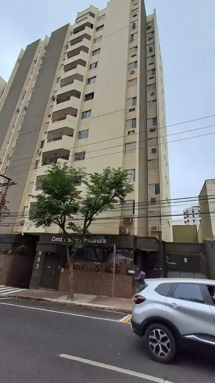 Apartamento com 3 quartos à venda, 126m² — foto 2 de 18