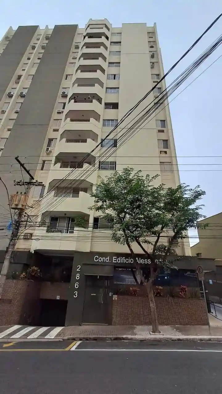 Apartamento com 3 quartos à venda, 126m² — foto 1 de 18