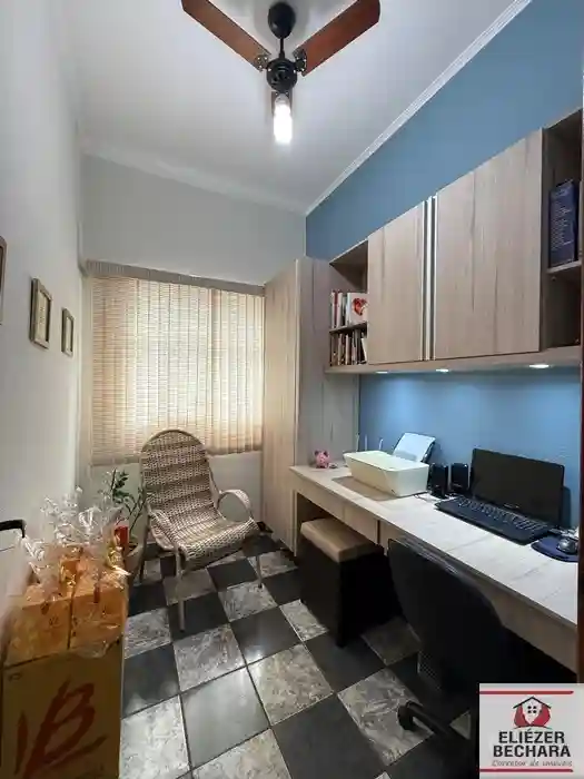 Casa com 3 quartos à venda, 234m² — foto 8 de 28