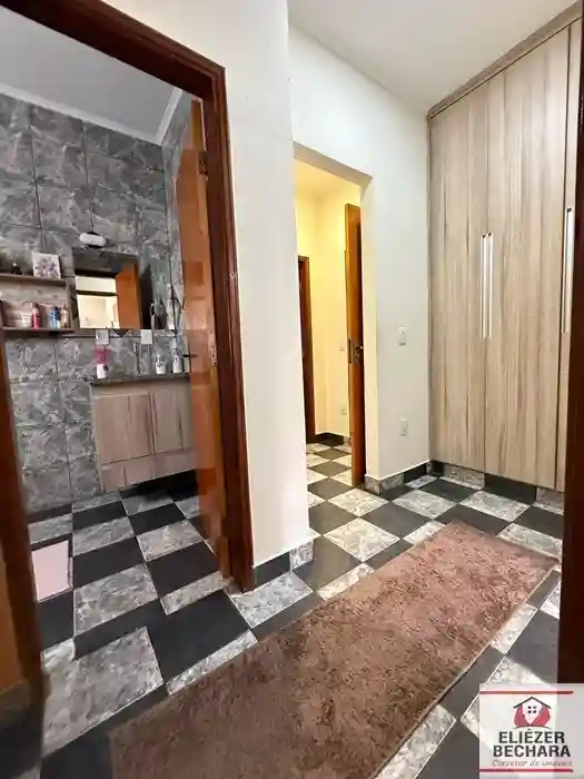 Casa com 3 quartos à venda, 234m² — foto 19 de 28