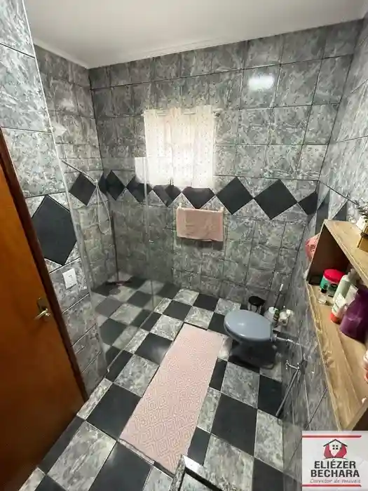 Casa com 3 quartos à venda, 234m² — foto 17 de 28