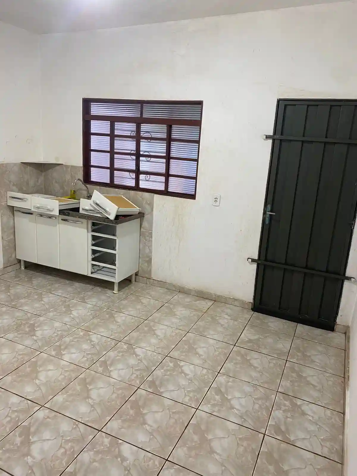 Casa com 1 quarto à venda, 90m² — foto 6 de 15