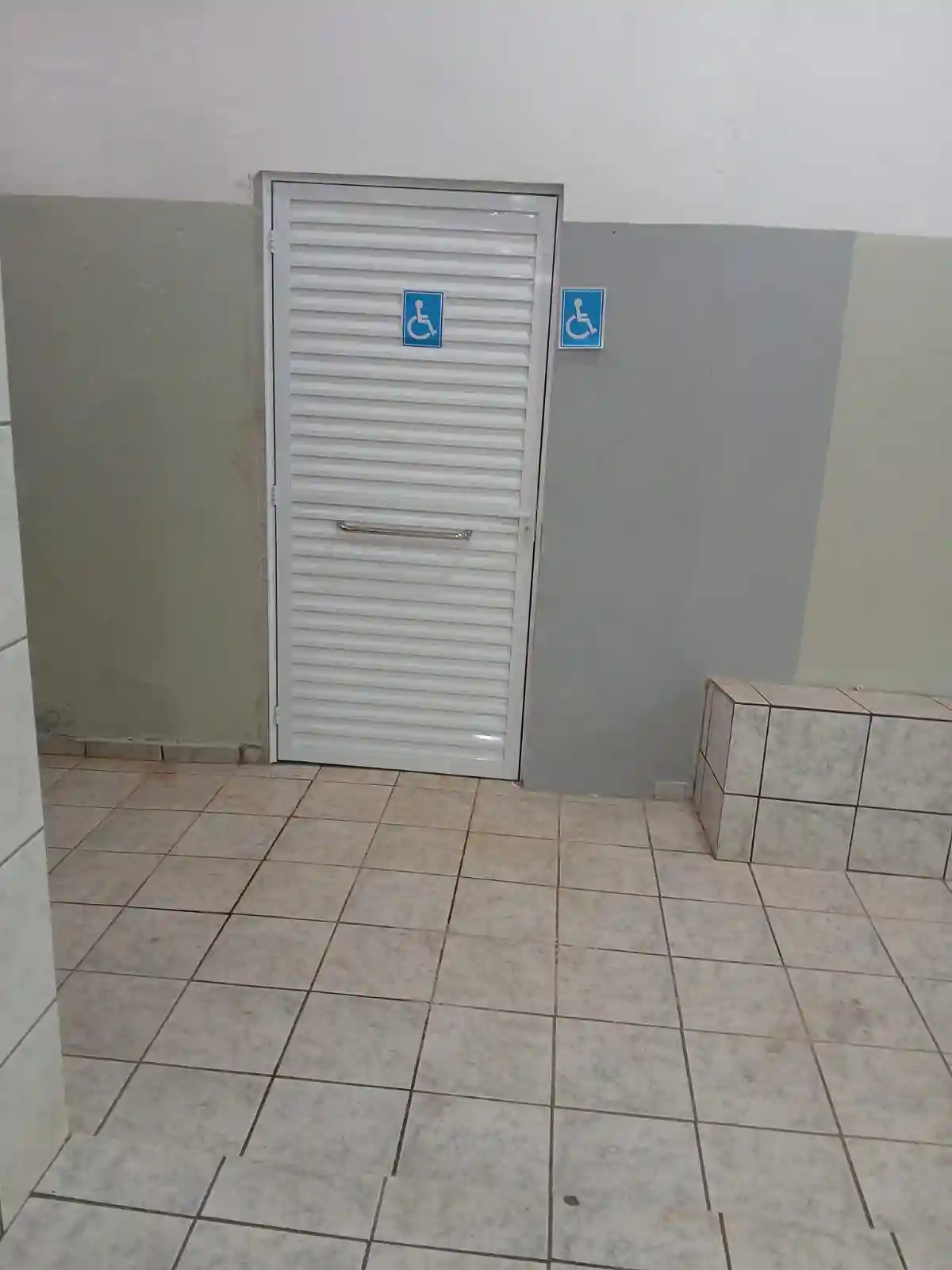 Loja / Salão / Ponto Comercial  para aluguel, 550m² — foto 6 de 6